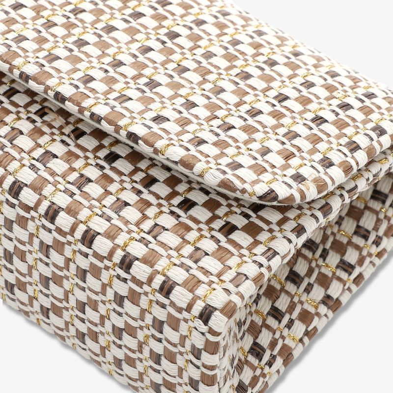 Stilvolle Tasche mit elegantem Webmuster und kompakter Form für vielseitige Outfits