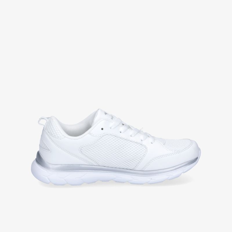 Moderner weißer Sneaker mit flexibler Sohle und atmungsaktivem Design für stylischen Komfort.