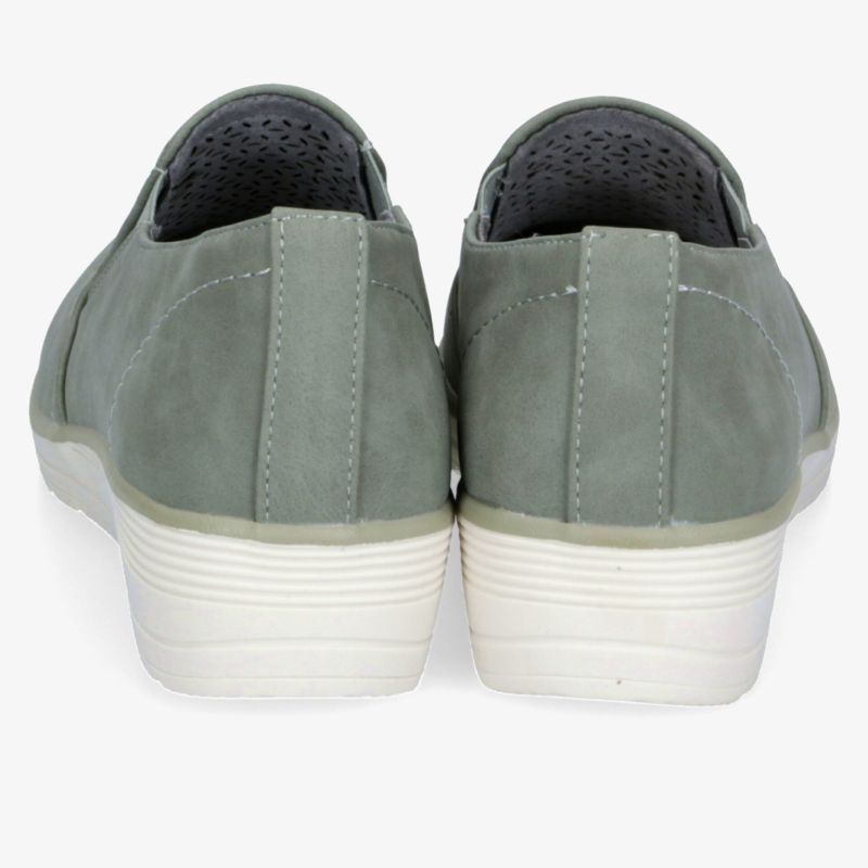 Graue Schuhe mit rutschfester Sohle und angenehm gepolstertem Innenraum für hohen Tragekomfort.