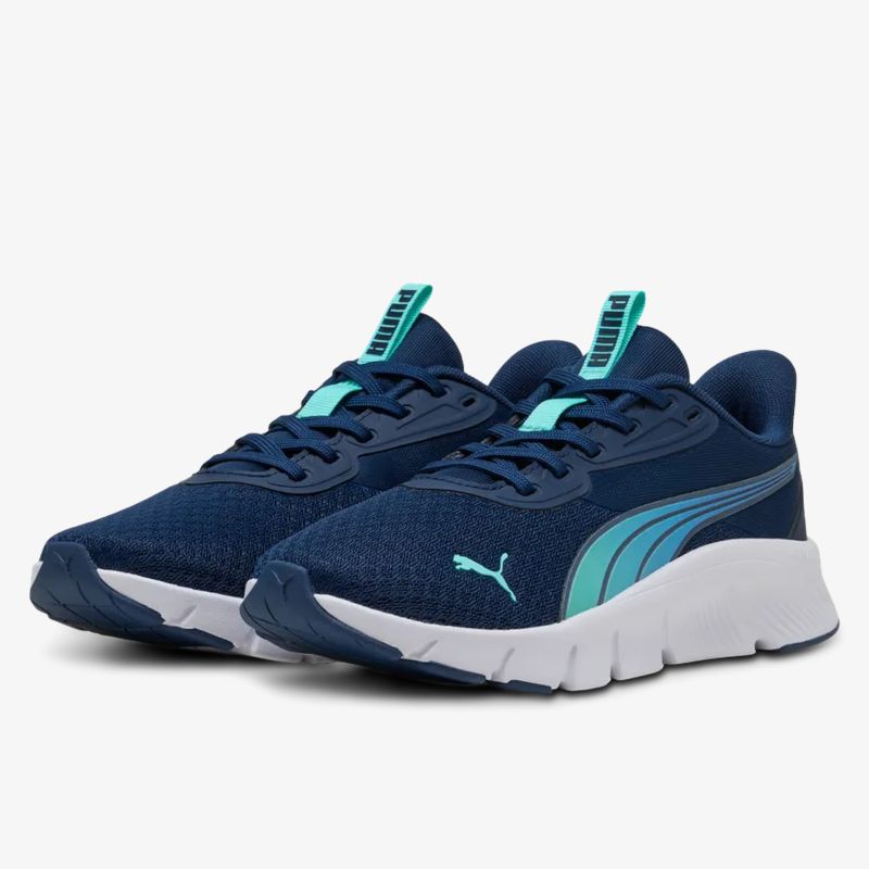 Leichte und bequeme sportliche Laufschuhe mit atmungsaktivem Obermaterial und federnder rutschfester Sohle