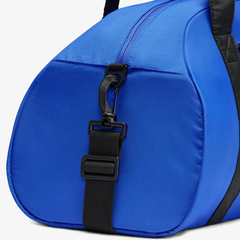 Blaues Design mit Schnalle, ideal für unterwegs