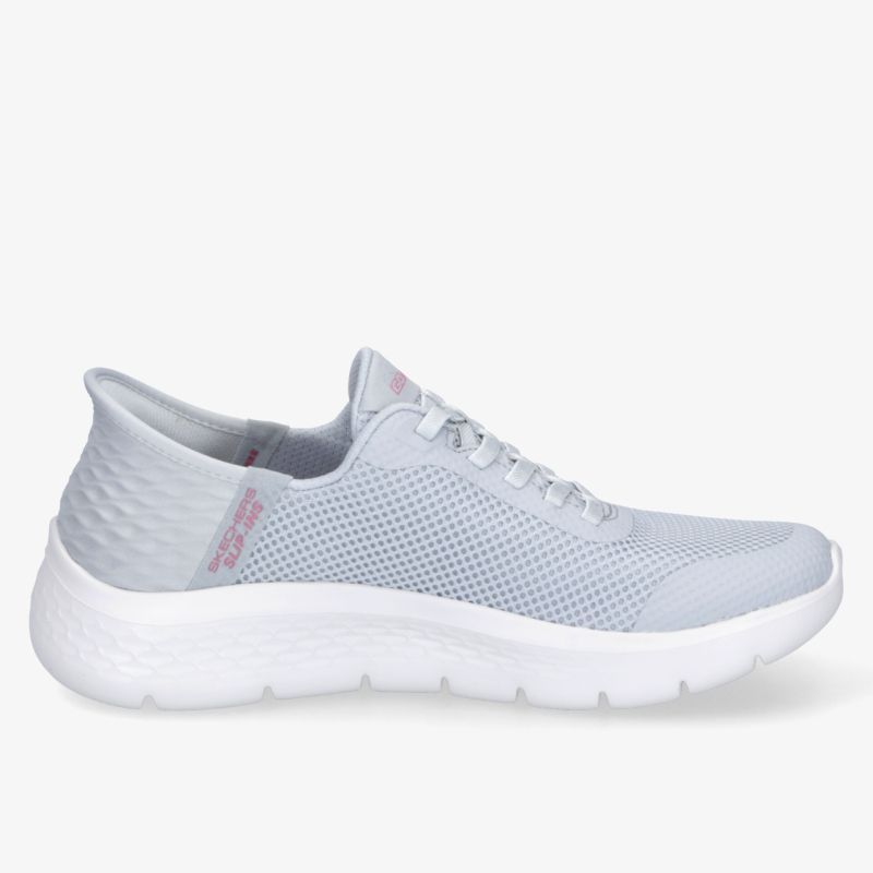 Leichter und bequemer Sneaker mit atmungsaktivem Mesh-Obermaterial und flexiblem, sportlichem Design.