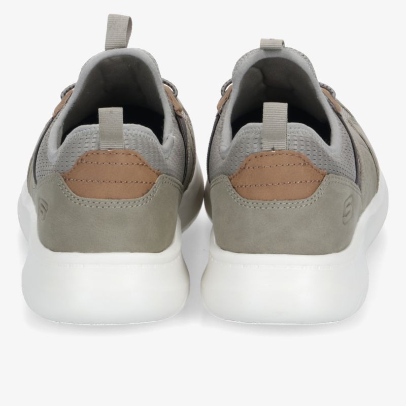 Bequeme und leichte Sneaker in neutralen Farben mit stabiler Sohle und gepolstertem Fersenbereich