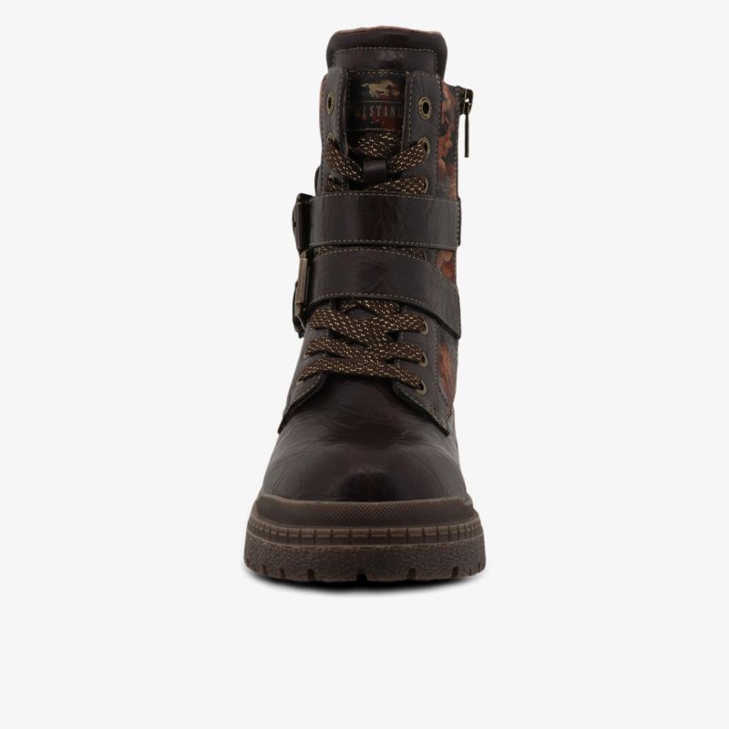 Robuster Lederstiefel mit bequemer Passform und rutschfester Sohle, ideal für komfortables Tragen