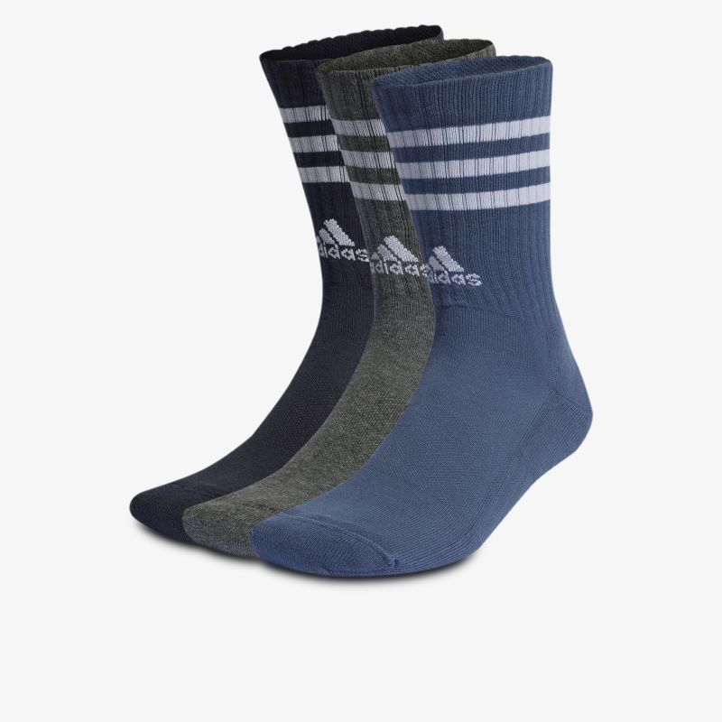 Drei strapazierfähige Baumwollsocken in verschiedenen dunklen Farben mit Streifenmuster und komfortablem Bund