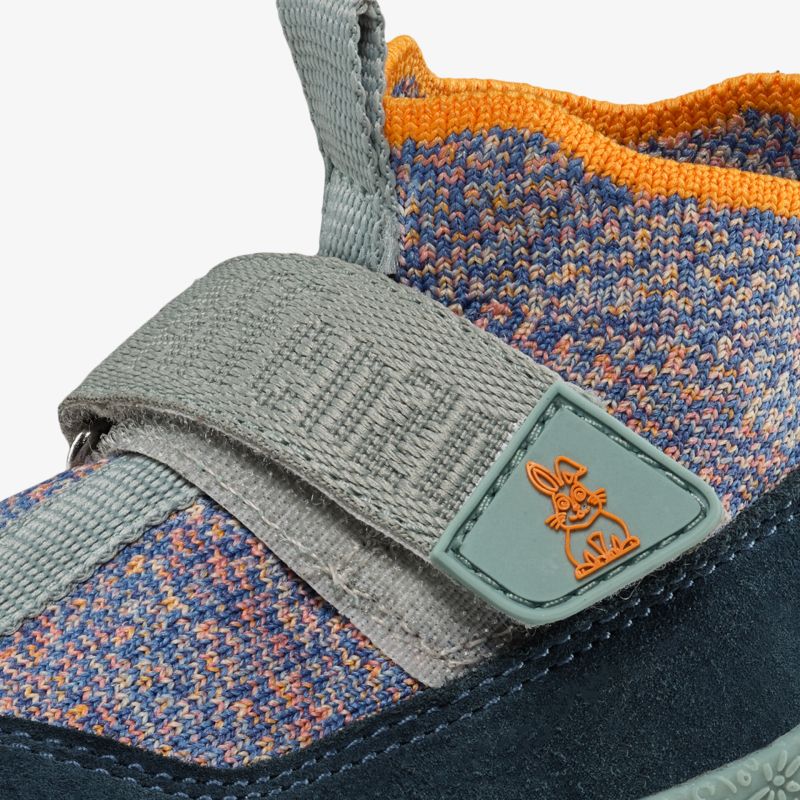 Funktionaler Outdoor-Sneaker mit atmungsaktivem Material und praktischem Klettverschluss für maximalen Komfort