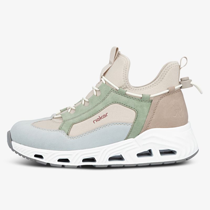 Moderner Sneaker mit atmungsaktivem Material und leichter, robuster Sohle für optimalen Tragekomfort