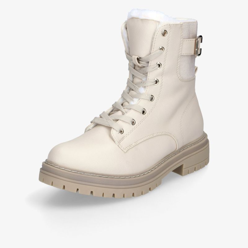 Hochwertiger weißer Schnürstiefel mit markanter Profilsohle, robustem Design und komfortabler Passform in schräger Ansicht.