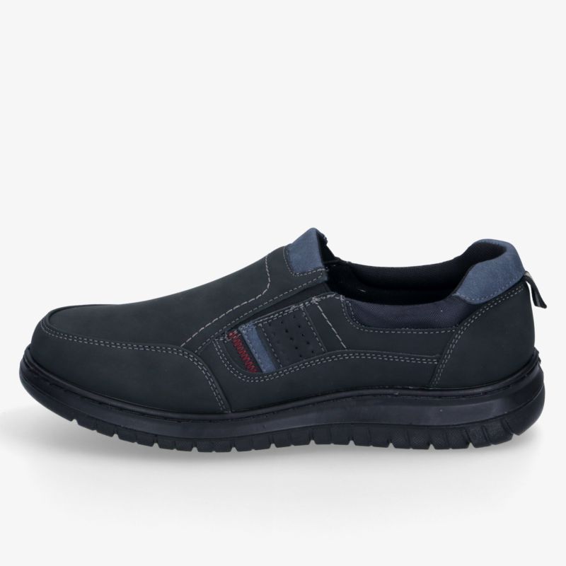 Schwarzer bequemer Slipper mit elastischen Einsätzen und rutschfester Sohle, klare seitliche Ansicht