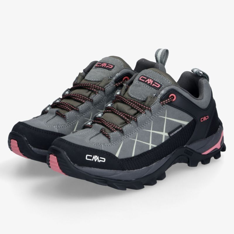 Robuste graue Wanderschuhe mit gepolstertem Innenfutter und rutschfester Sohle, ideal für Outdoor-Abenteuer.