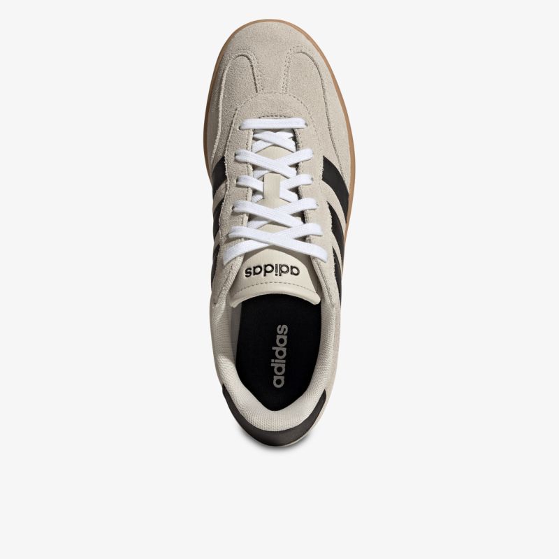 Bequemer Sneaker mit atmungsaktivem Obermaterial und klassischem adidas Logo, modisch und vielseitig kombinierbar