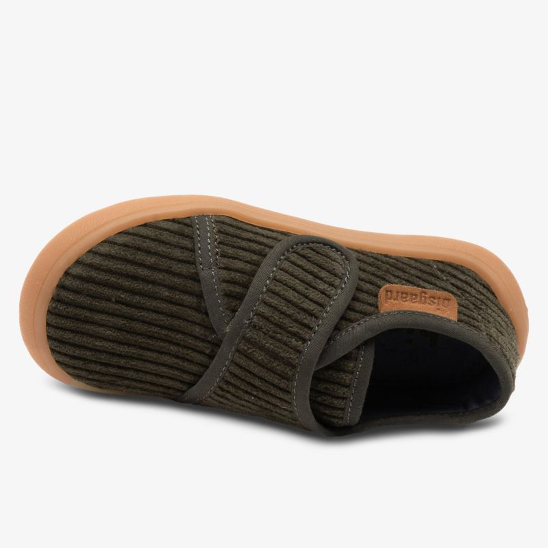 Bequemer und flexibler Schuh mit rutschfester Sohle und hochwertigem Material für hohen Tragekomfort