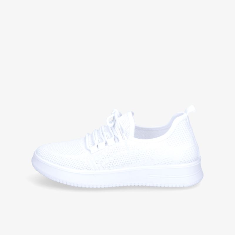 Moderner weißer Sneaker mit leichter, flexibler Sohle und atmungsaktivem Material in klarer Seitenansicht
