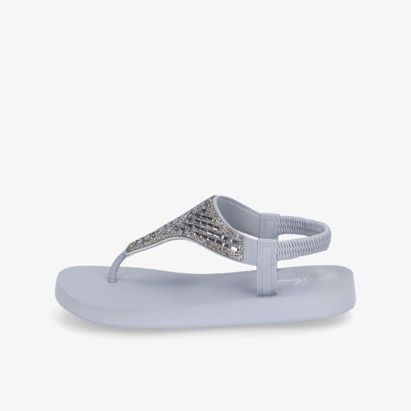 Weiße Sandale mit komfortablem Sitz und funkelnden Strasssteinen für einen eleganten, leichten Sommerlook