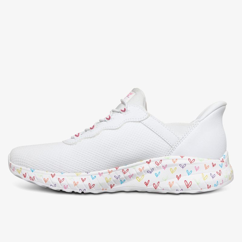 Leichter weißer Sneaker mit atmungsaktivem Obermaterial und bunter, flexibler Sohle für hohen Tragekomfort