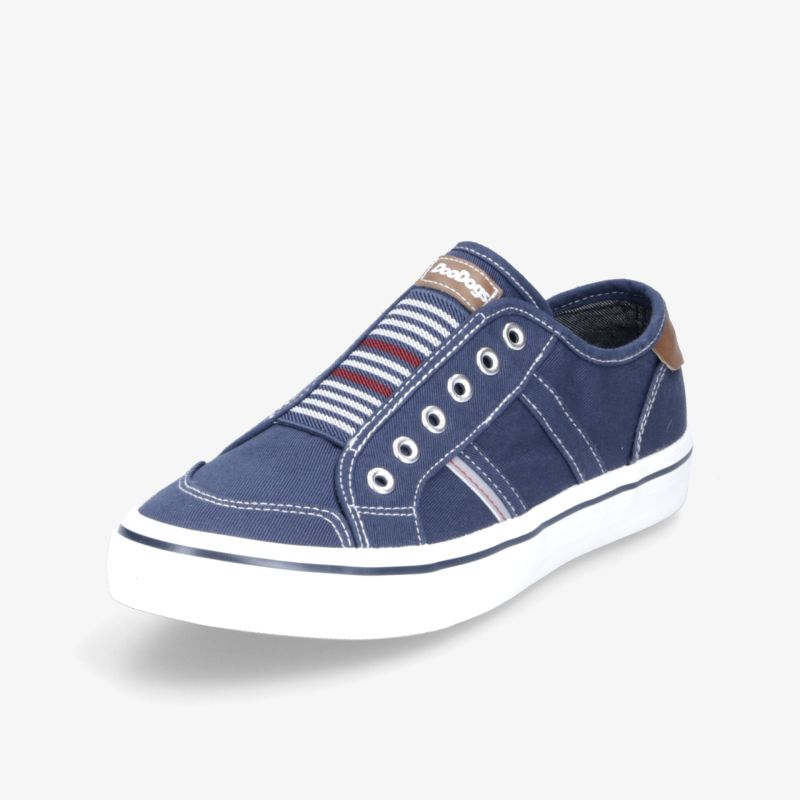 Blauer Sneaker mit weißen Sohlen in modischem Design und bequemem, schnürsenkellosem Einstieg