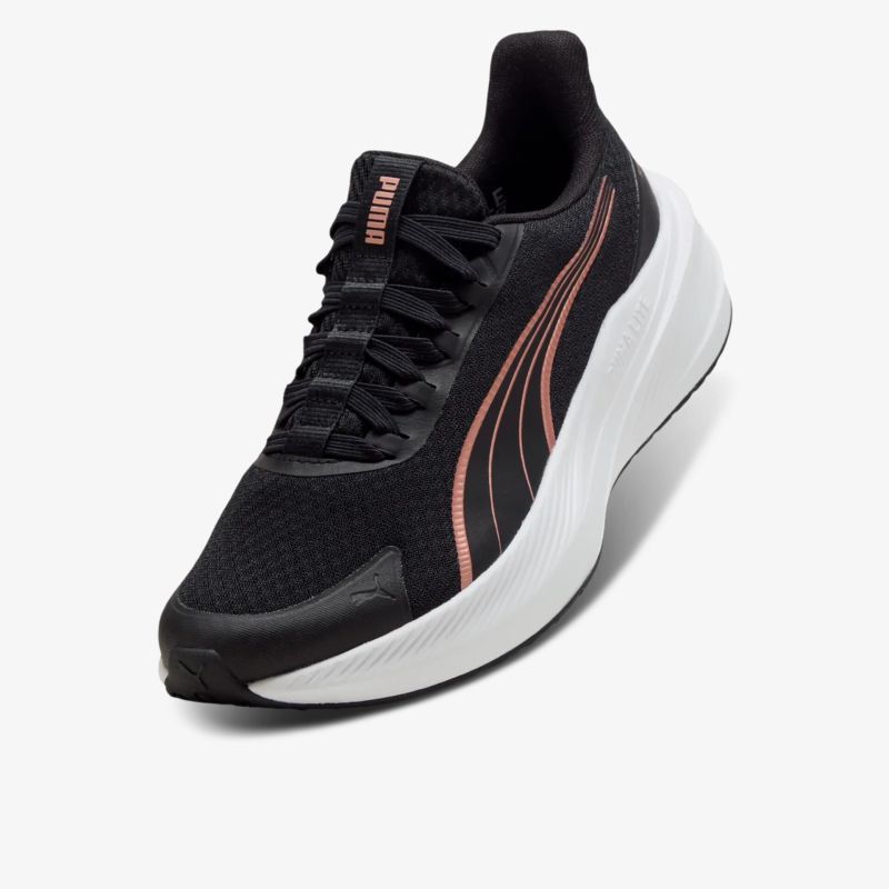 Schwarzer leichter Sportschuh mit atmungsaktivem Material und dynamischen Linien, komfortabel und schnürbar