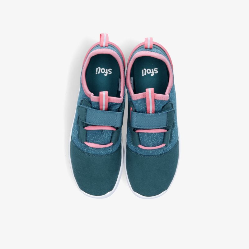 Bequeme türkis-pinke Sportschuhe mit elastischen Schnürsenkeln und gepolstertem Einstieg in Draufsicht