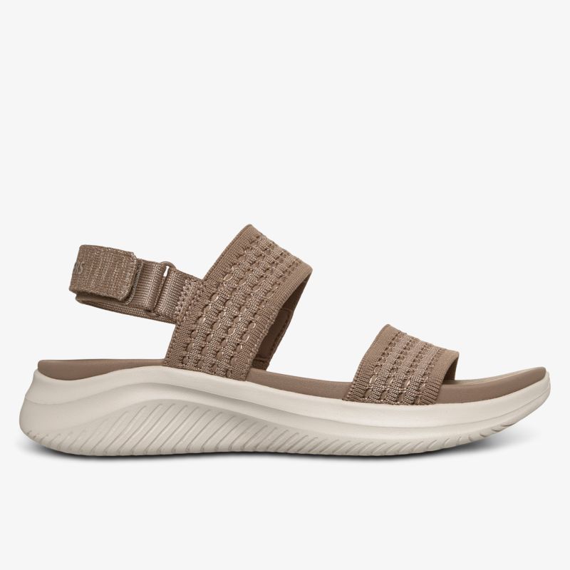 Bequeme und leichte Sandalen mit gepolsterter Sohle und verstellbaren Riemen für optimalen Tragekomfort