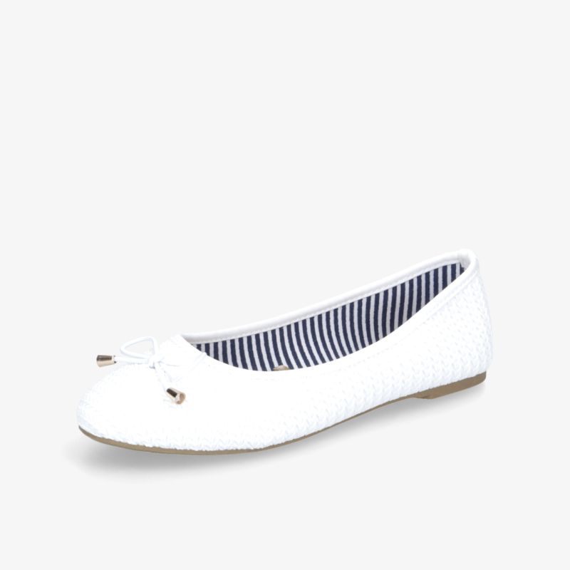 Weißer Ballerina mit flacher Sohle und Schleifendetail, komfortabel und elegant für den Alltag geeignet