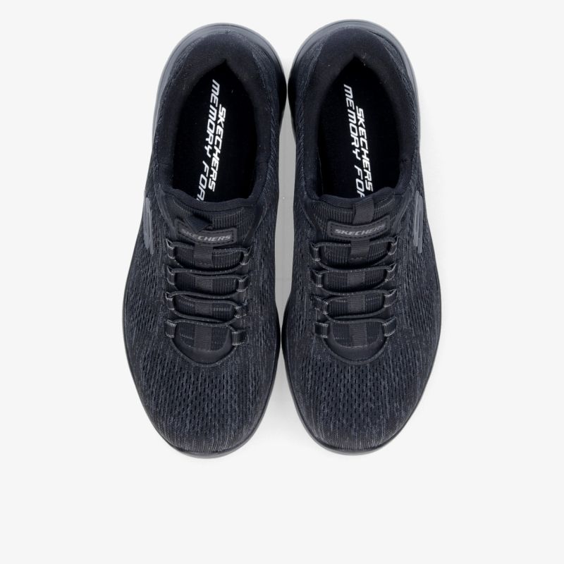 Leichte, atmungsaktive Schuhe in Schwarz mit schnürsenkellosem Design für sportlichen Komfort.