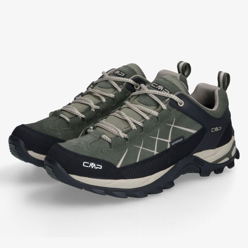 Graugrüne CMP Wanderschuhe als Paar mit robuster Profilsohle, Schnürung und gepolsterter Zunge in schräger Ansicht.