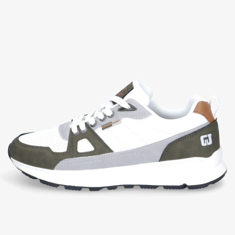 Seitlicher Blick auf modernen weißen Sneaker mit olivgrünen und braunen Akzenten und bequemer Sohle