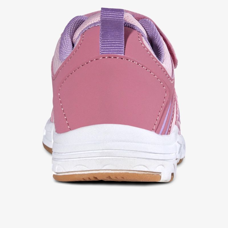 Stylischer Sneaker in frischem Design mit robuster Sohle und Komfort. Perfekt für aktive Tage.