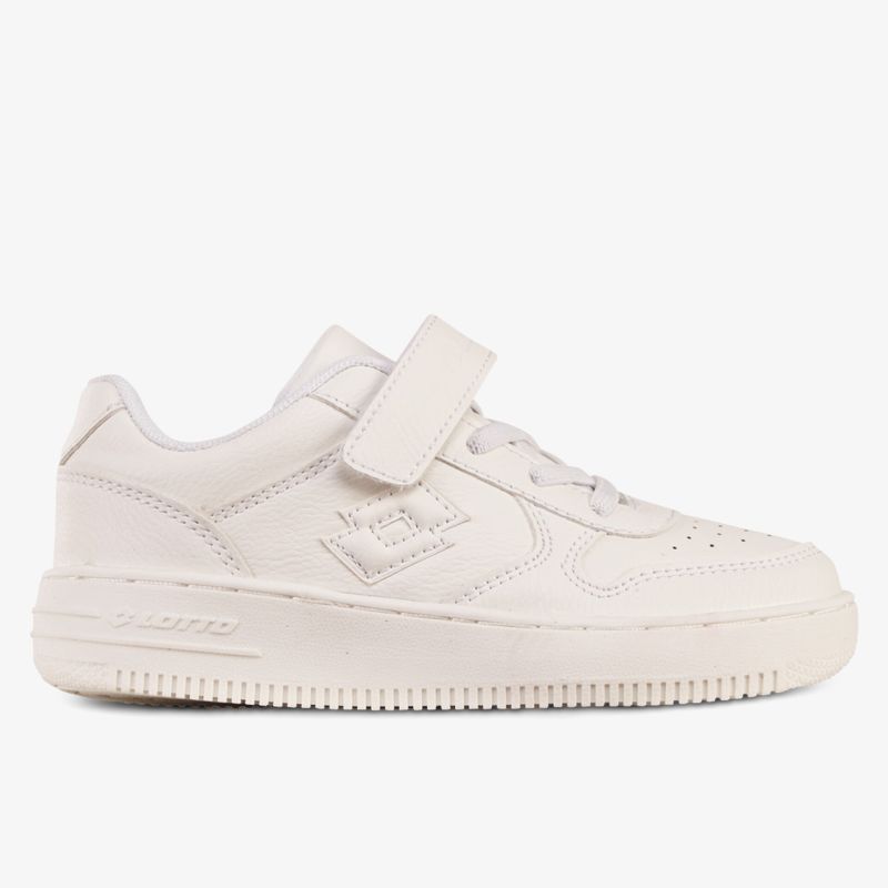 Moderner Sneaker in seitlicher Ansicht mit komfortablem Klettverschluss und robuster Laufsohle