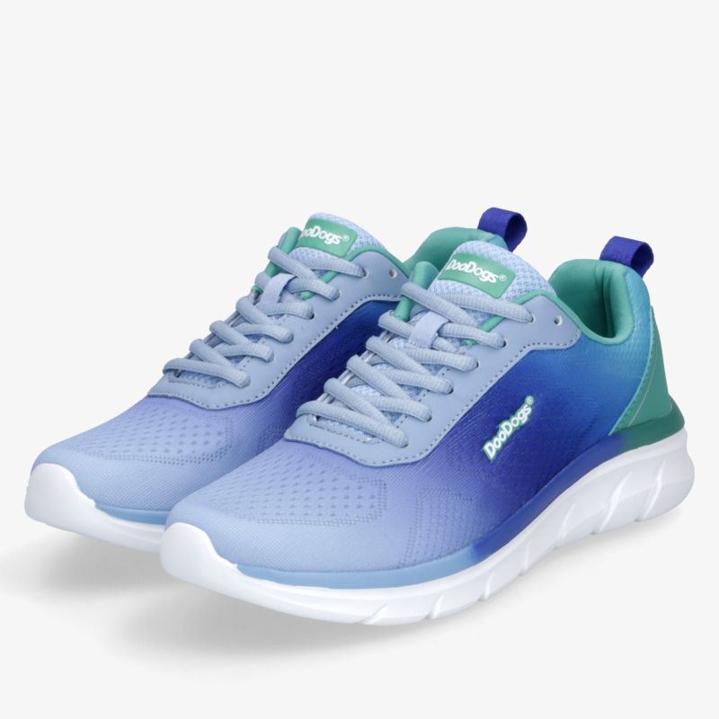Leichtes Paar sportlicher Laufschuhe in Blau und Grün mit atmungsaktivem Material und flexibler, gepolsterter Sohle