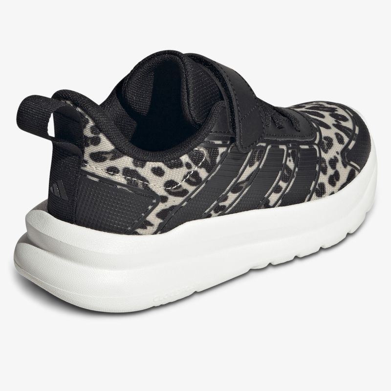 Leichter sportschuh mit bequemem Sitz und modischem Muster, ideal für Alltag und Freizeit