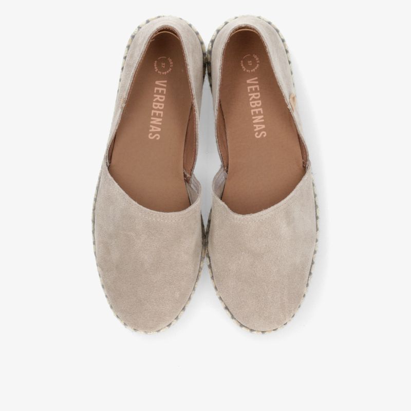Beige Espadrilles mit weichem Obermaterial und bequemer Passform, ideal für komfortables und stilvolles Tragen
