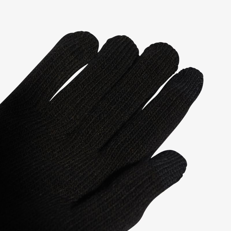 Schwarzer Handschuh mit bequemer Passform und weichem Material für optimalen Tragekomfort und Wärme.