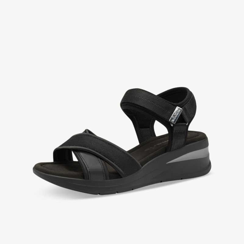 Komfortable schwarze Sandalette mit verstellbarem Riemen und leichter Sohle für guten Halt und angenehmes Tragegefühl