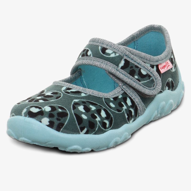 Bequemer und leichter Schuh mit atmungsaktivem Material und rutschfester, flexibler Sohle für optimalen Tragekomfort