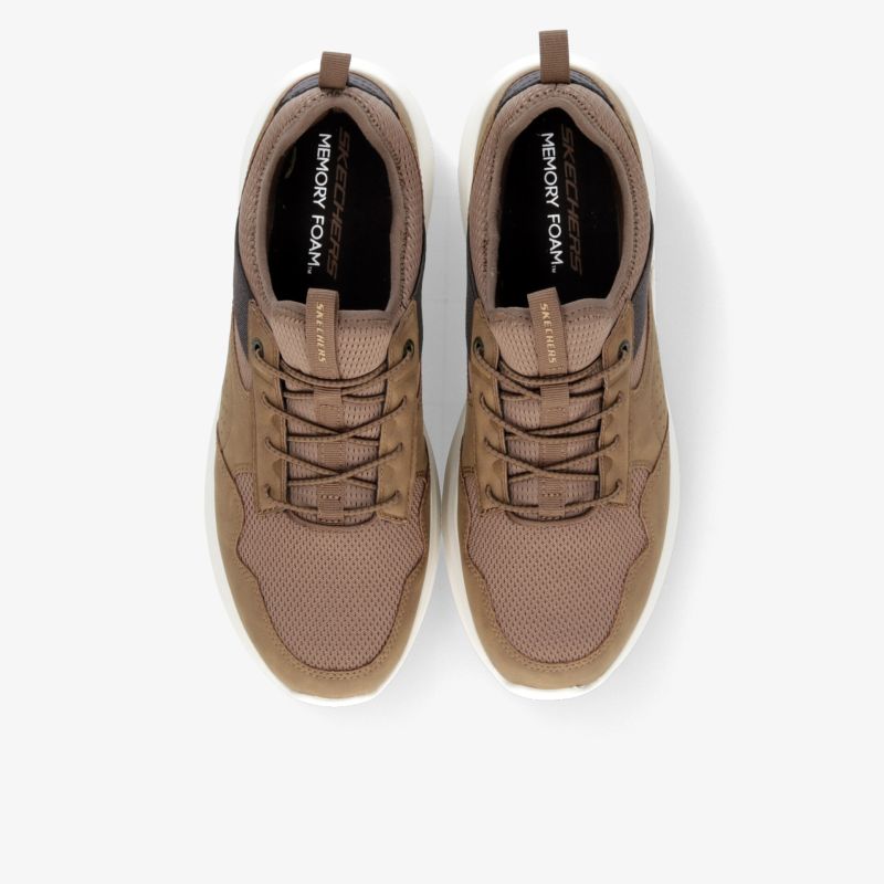 Beige Sneaker im Paar von oben gezeigt mit gepolstertem Schaft und atmungsaktivem Material für hohen Tragekomfort