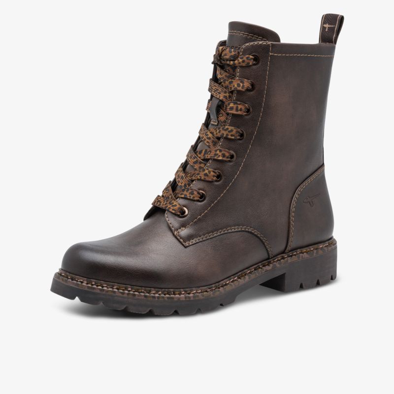 Robuster Schnürstiefel aus wasserdichtem Leder mit rutschfester Sohle und langlebiger Verarbeitung