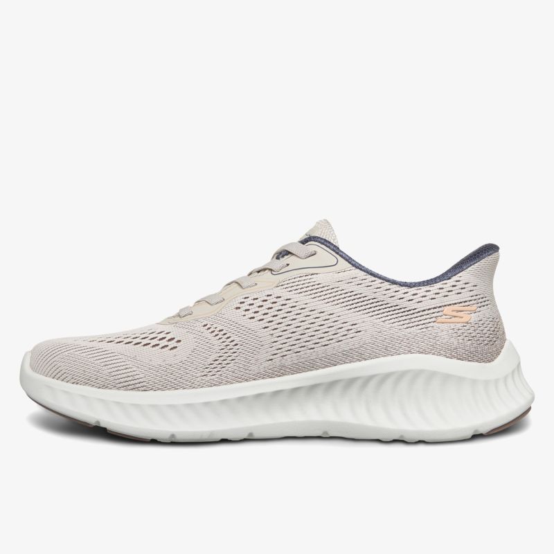 Bequemer leichter Sneaker mit atmungsaktivem Obermaterial und flexibler Sohle in seitlicher Ansicht