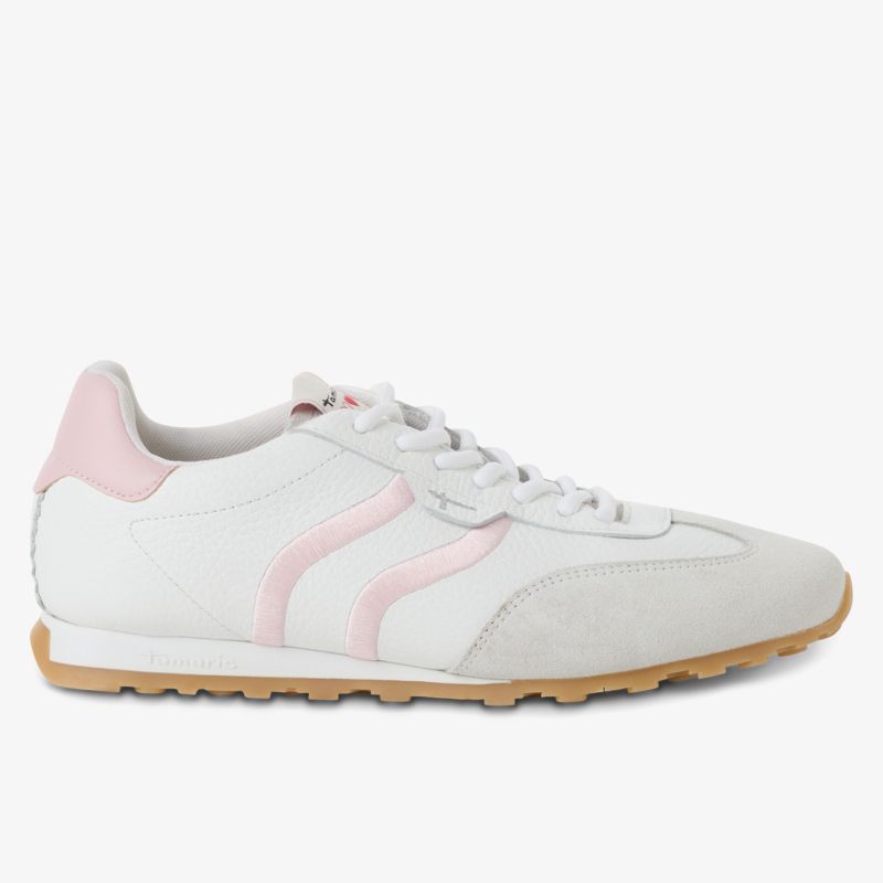 Ein sportlicher Sneaker in Weiß und Rosa mit rutschfester Sohle und atmungsaktivem Material.
