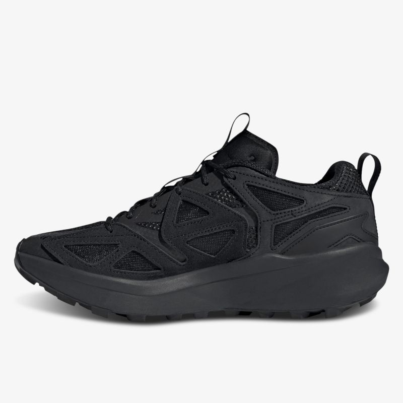 Schwarzer Sportschuh mit modernem Design, atmungsaktivem Material und leichter, flexibler Sohle, seitliche Ansicht