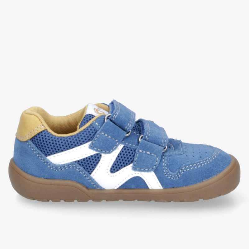Blauer Kinder Sneaker mit drei Klettverschlüssen, rutschfeste Sohle und weicher Polsterung, seitliche Ansicht