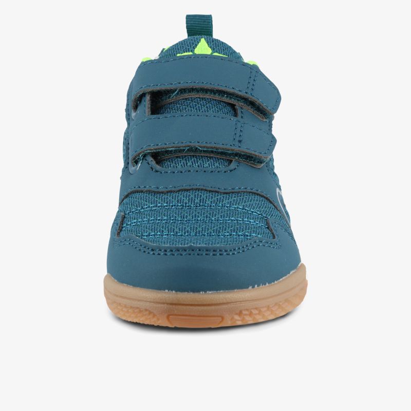 Robuster Schuh mit rutschfester Sohle und flexiblem Material, leichter Einstieg durch Klettverschluss