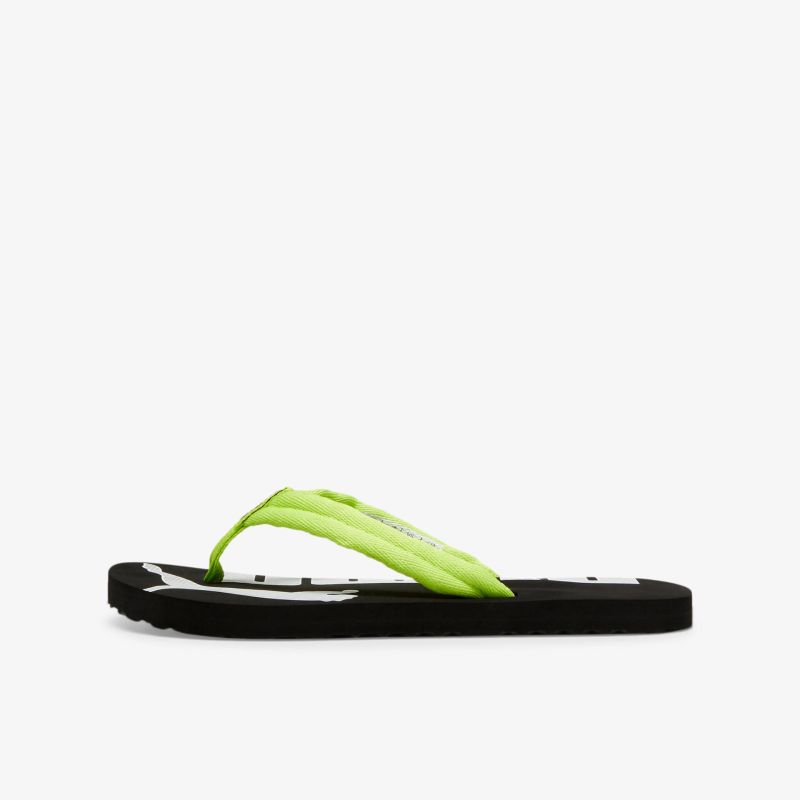 Leichter schwarzer Flipflop mit neongrünen Riemen, perfekt für den Sommer und angenehmen Tragekomfort