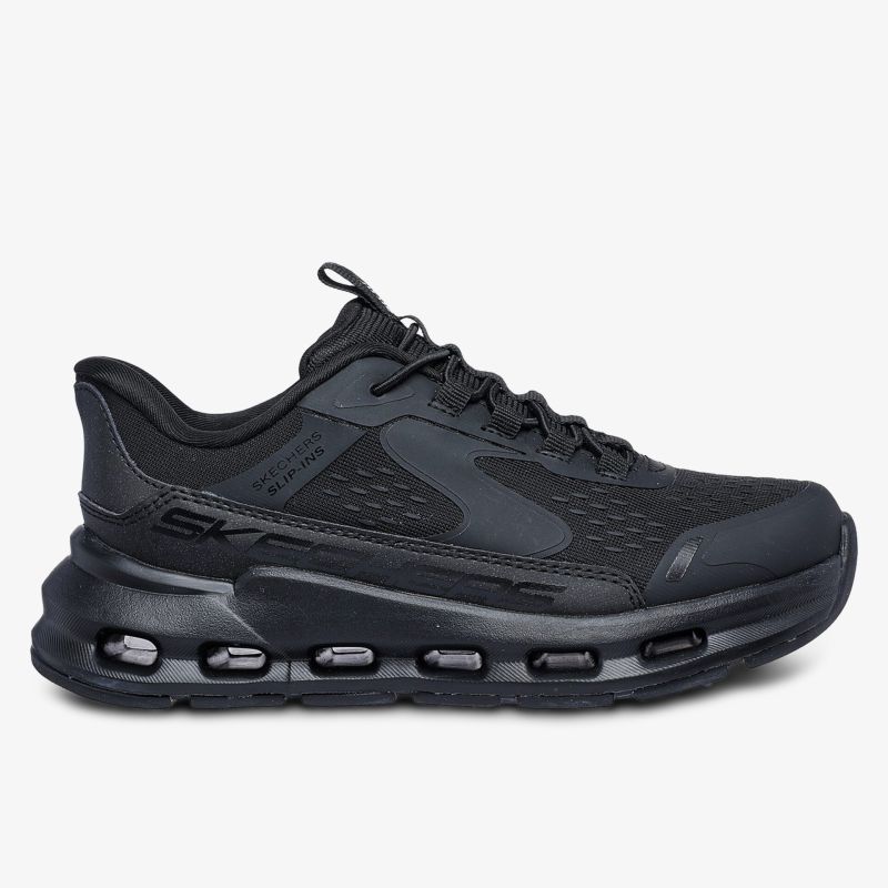 Moderner schwarzer Sneaker mit gepolsterter Sohle und stylischem Design für maximale Bequemlichkeit.