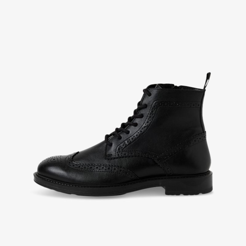 Schwarzer Lederschuh mit schnürung und Brogue-Details, robuster und eleganter seitlicher Schuh