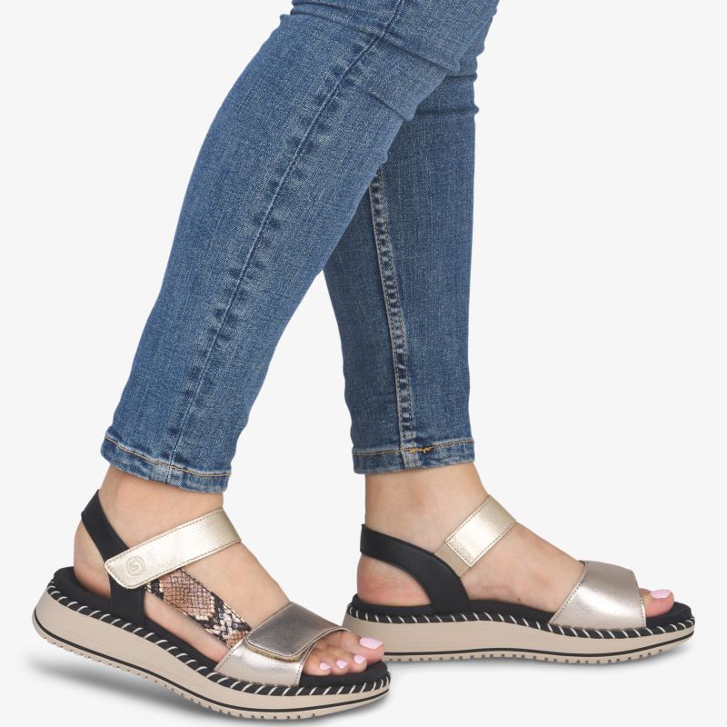 Moderne Sandalen mit verstellbaren Riemen und weicher Sohle für hohen Tragekomfort bei sommerlichen Outfits