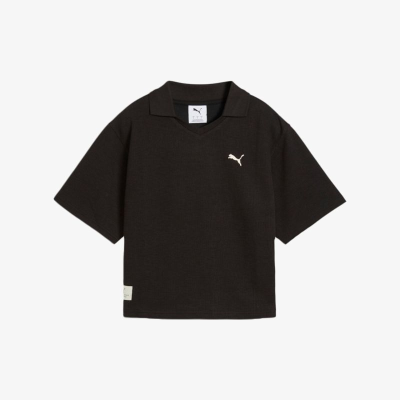 Schwarzes kurzärmliges Poloshirt mit klassischem Schnitt und Puma Logo sportlich und angenehm zu tragen