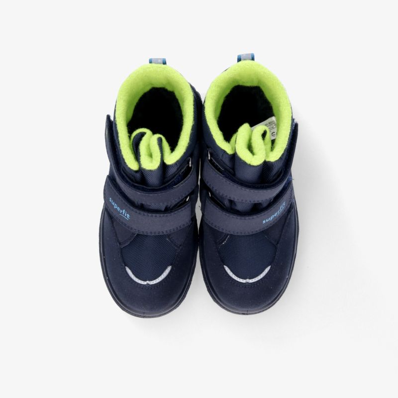 Bequeme blaue Sportschuhe mit neonfarbenem Innenfutter, gepolstertem Verschluss und flexibler, rutschfester Sohle im Paar