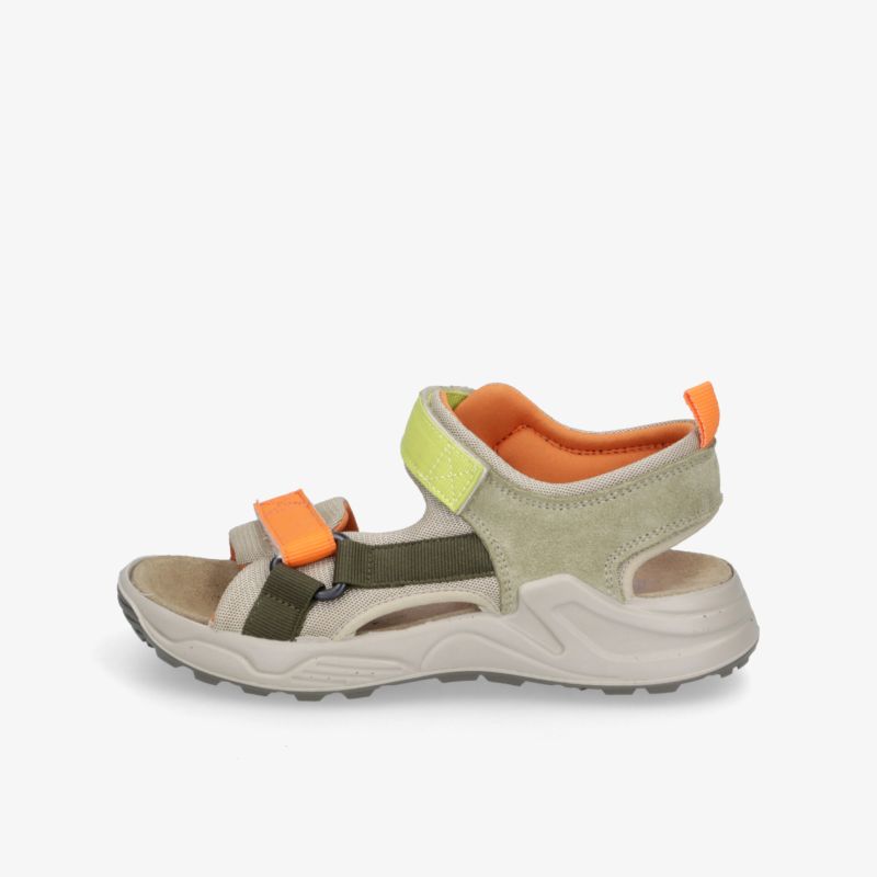 Sportliche Sandale mit verstellbaren Klettverschlüssen und gepolstertem Komfort für sicheren Halt und angenehmes Tragegefühl