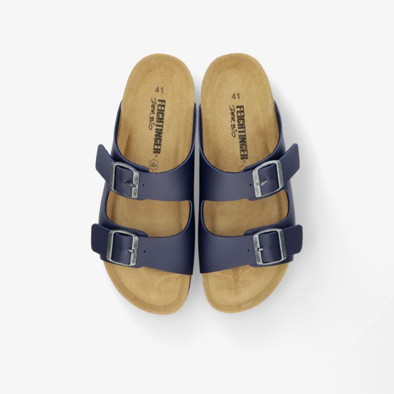 Komfortable Sandalen mit verstellbaren Riemen und ergonomischem Fußbett für entspannten Tragekomfort.